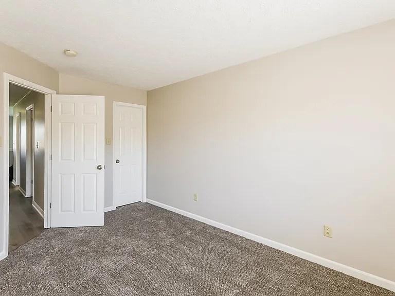 7051 N Laredo Dr — Photo 12