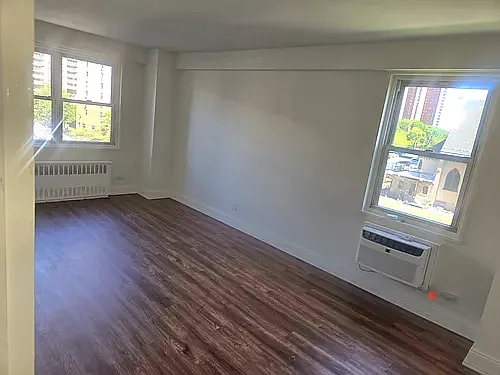 Shorecrest Towers — Photo 25