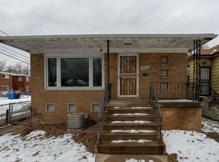 10244 S Yates Blvd, Chicago, IL