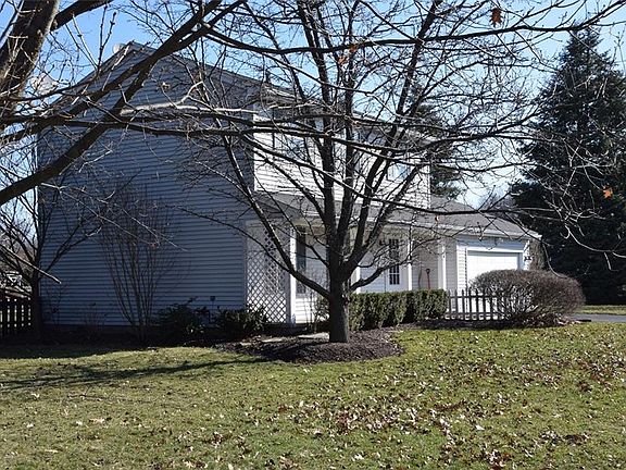 3rd image of 374 Thrushwood Ln