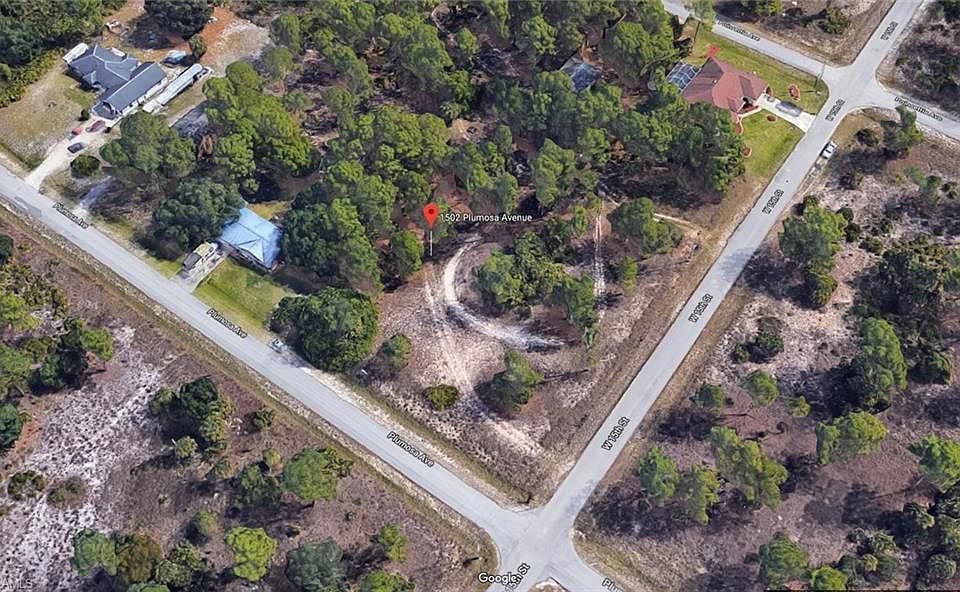 1st image of 1502 Plumosa Ave