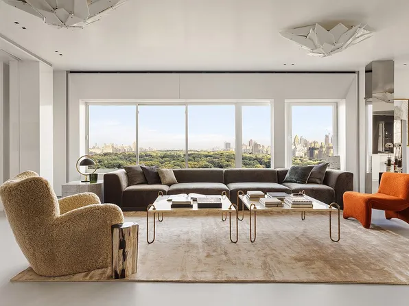 106 Central Park S APT 21A, New York, NY 10019
