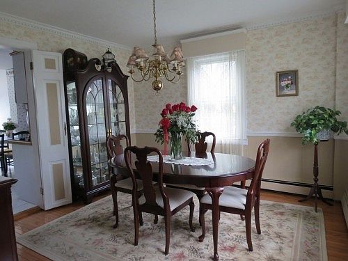 5th image of 64 Argyle Pl