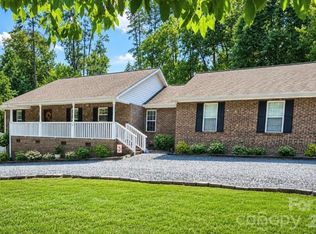 278 Newport Dr, Mount Gilead, NC 27306
