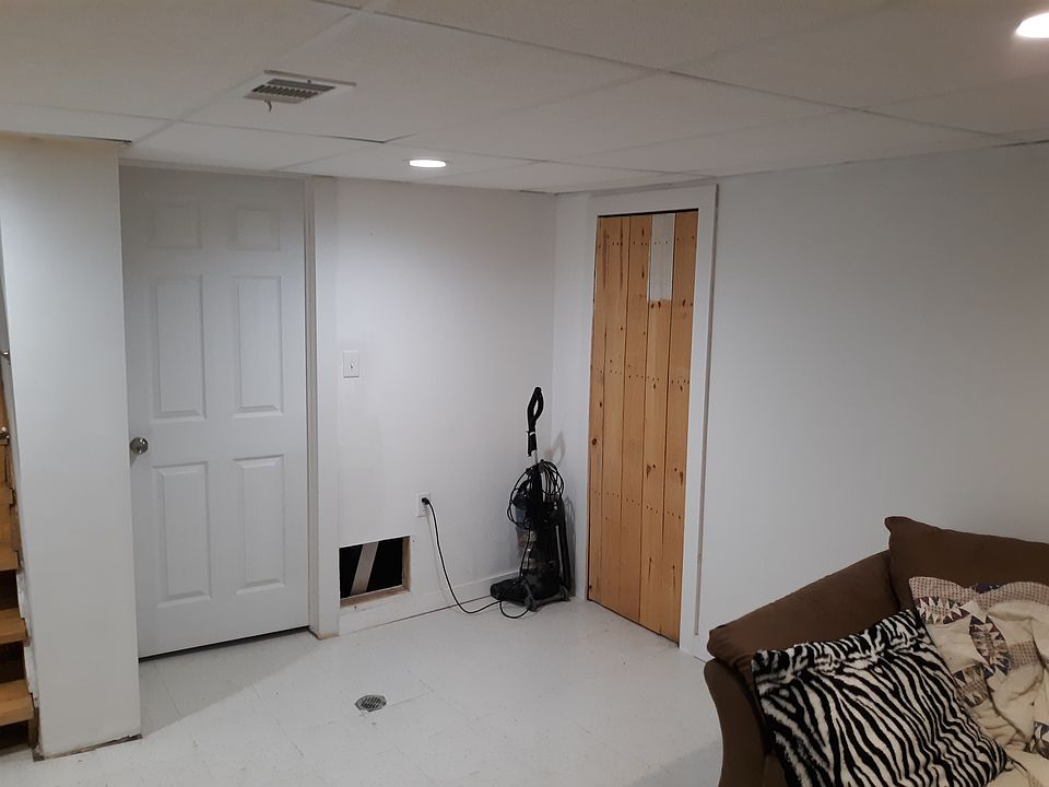 2nd image of 7864 Hipp St