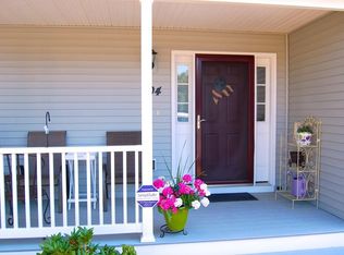 90 Rangeway Rd #104, Billerica, MA 01821