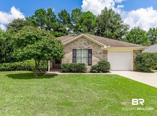 4 Sumac Cir, Fairhope, AL 36532