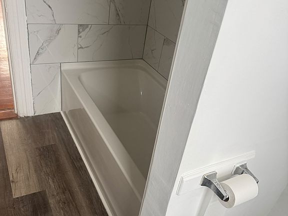5th image of 227 Indiana Ave Floor 3