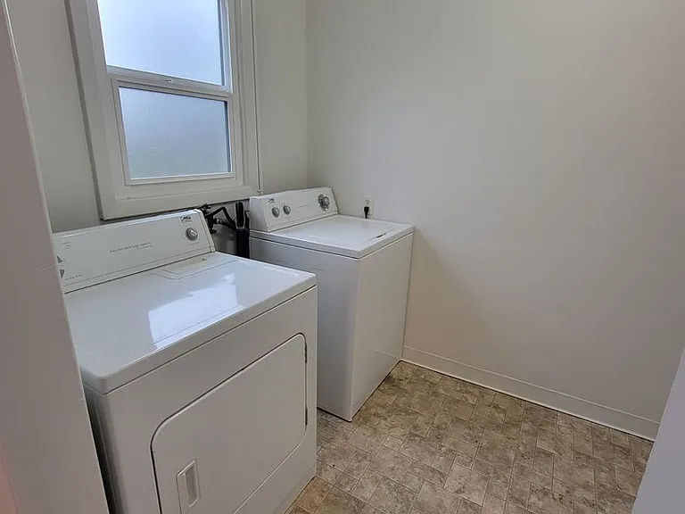 505 Sycamore St — Photo 6