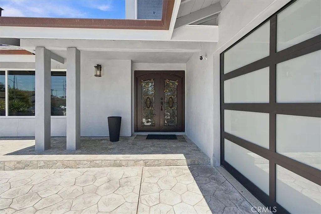 5 bed, 1825 sqft, $6,000 — Photo 3