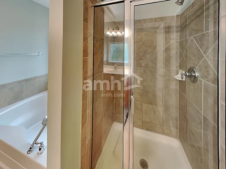 811 Greenwood Xing — Photo 12