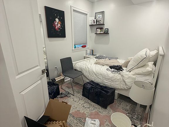 5th image of 6 Beech St #2