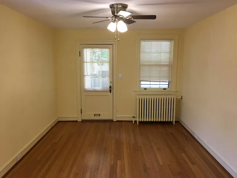 3136 Ellwood Ave — Photo 2