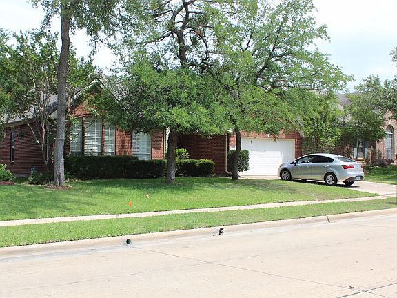 2nd image of 6307 Fox Hunt Dr