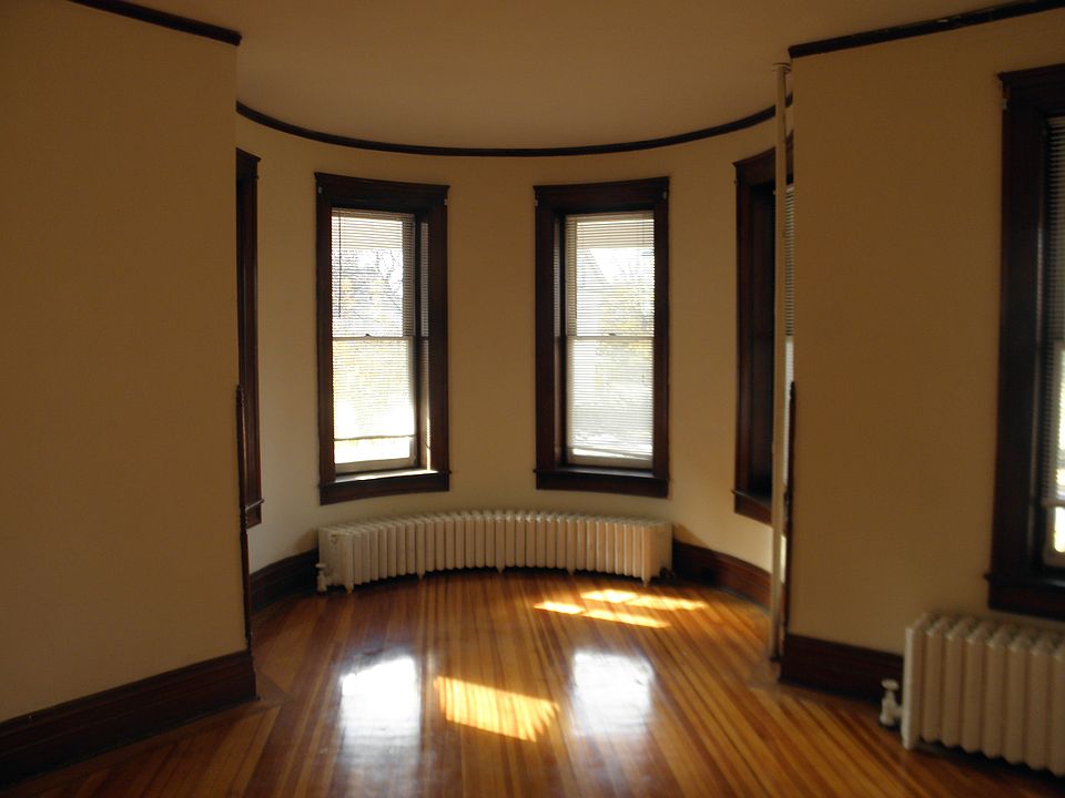 30 Liberty St Catskill NY Zillow