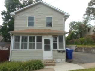 577 Brunson St #1, Saint Paul, MN 55130