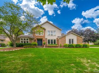 34751 Vargo St, Livonia, MI 48152