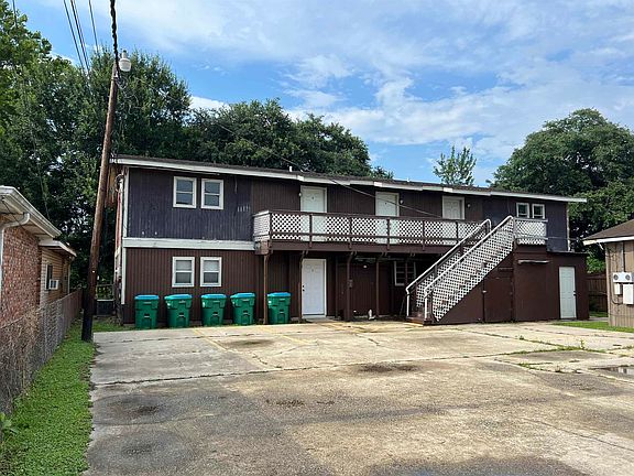 4th image of 227 Glenwood St
