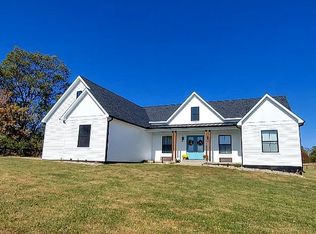 1534 N Edgewater Rd, Cynthiana, KY 41031