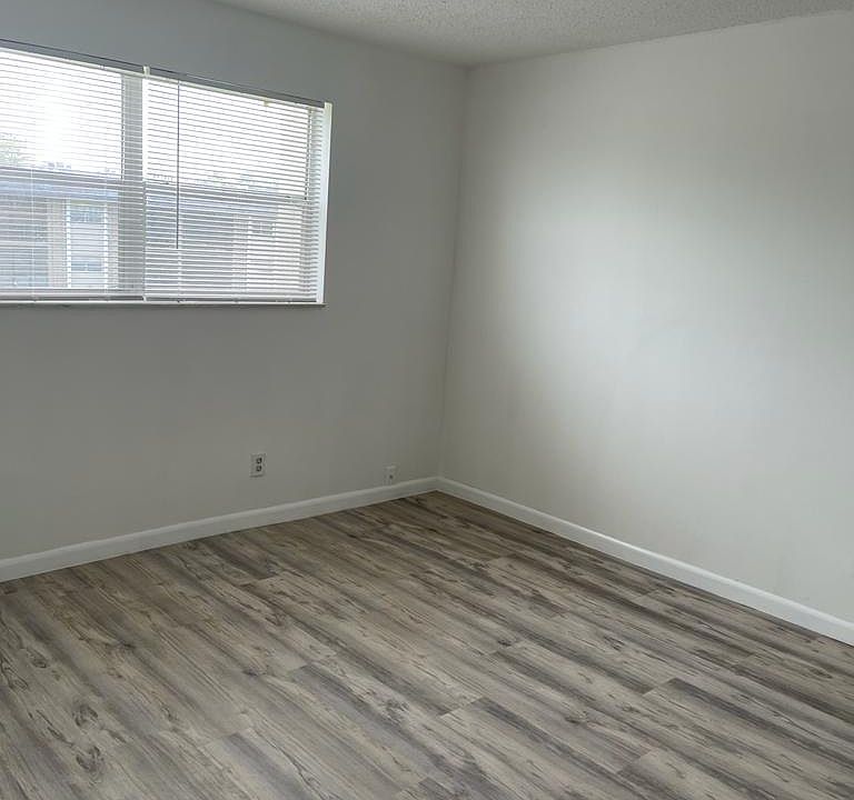 1st image of 7960 Colony Cir N APT 202