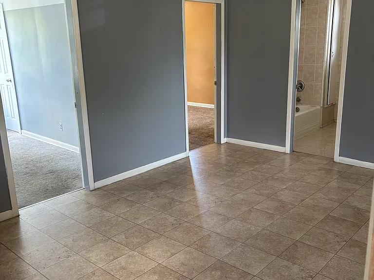 285 Westminster Pl #2 — Photo 12