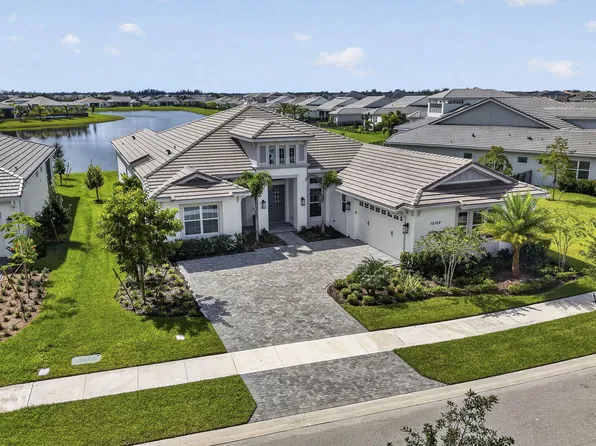 15129 WILDWOOD Circle, The Acreage, FL 33470
