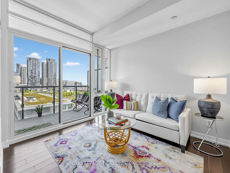 170 Fort York Blvd #1008 — Photo 5
