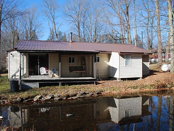2nd image of 226 Amato Ln