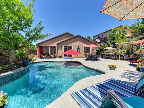 4th image of 4377 Lombardia Way