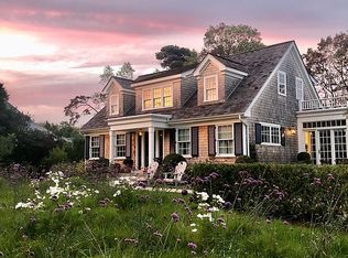 33 Academy Ln, Bellport, NY 11713
