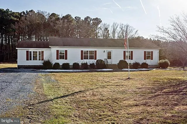 28911 Revells Neck Rd photo 1