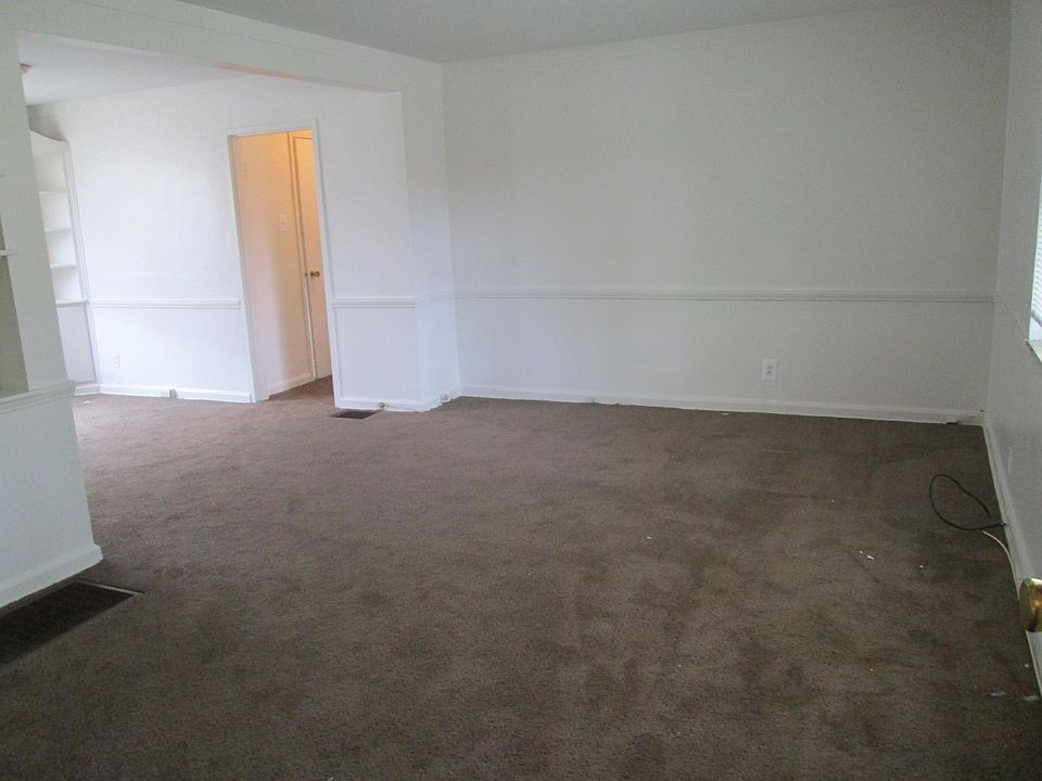 1st image of 334 Mayfair Blvd APT B