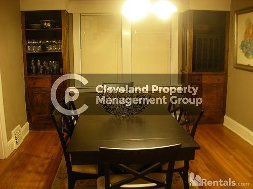 5th image of 3825 Glenwood Rd