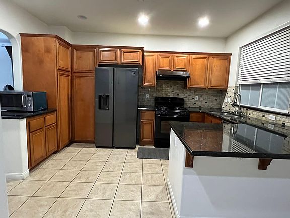 2nd image of 1314 Harmony Way