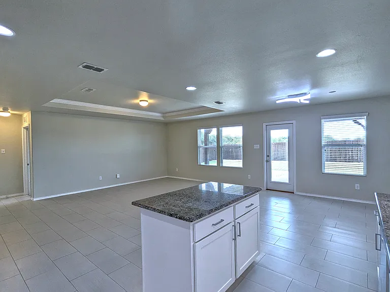 704 Rivers Creek Ln — Photo 10