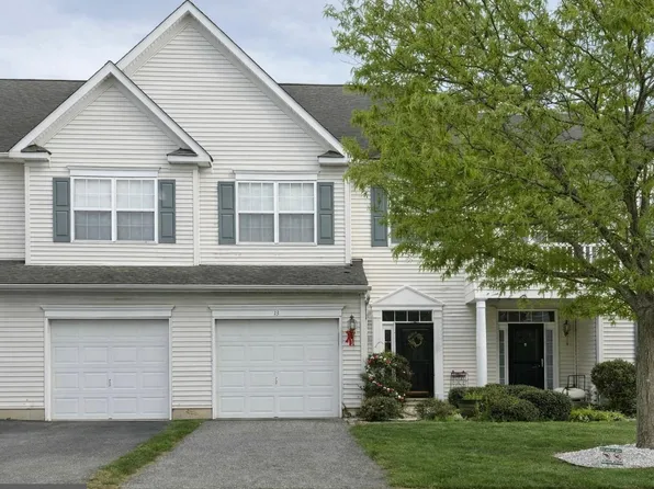 13 Halifax Ln, Smyrna, DE 19977