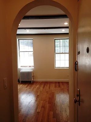 Rented by Sky Management | media 23