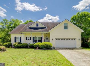 106 Cedar Dr, Springfield, GA 31329