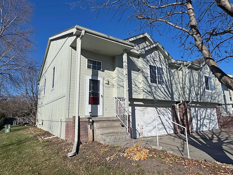 5197 N 144th Ct — Photo 3