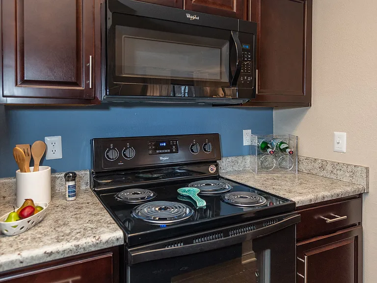 Wilde Lake Apartments — Photo 25