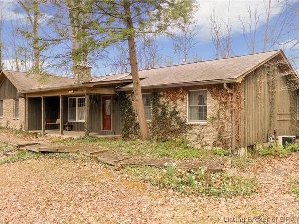 2911 Victoria Drive, Sellersburg, IN 47172
