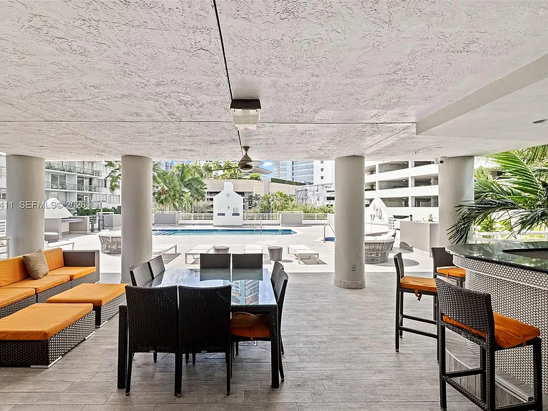 1402 Brickell Bay Dr #603 — Photo 16