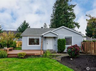 2723 Locust Ave W, Tacoma, WA 98466