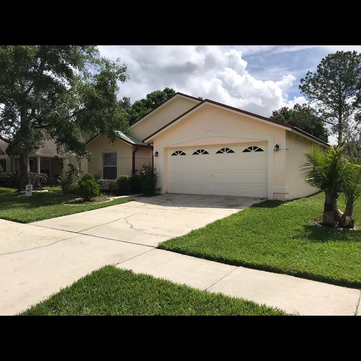 14910 Rocky Ledge Dr — Photo 1