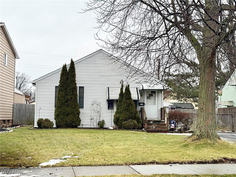 1st image of 323 E 331st St
