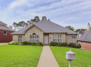 1224 N Point Ln, North Little Rock, AR 72118