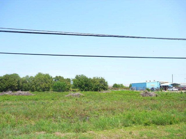 2nd image of Johnson Cook Rd