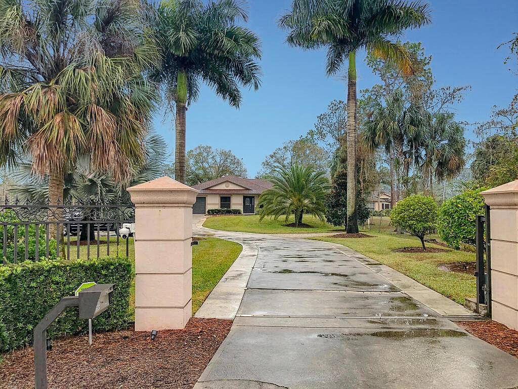 3620 White Blvd, Naples, FL 34117 Zillow