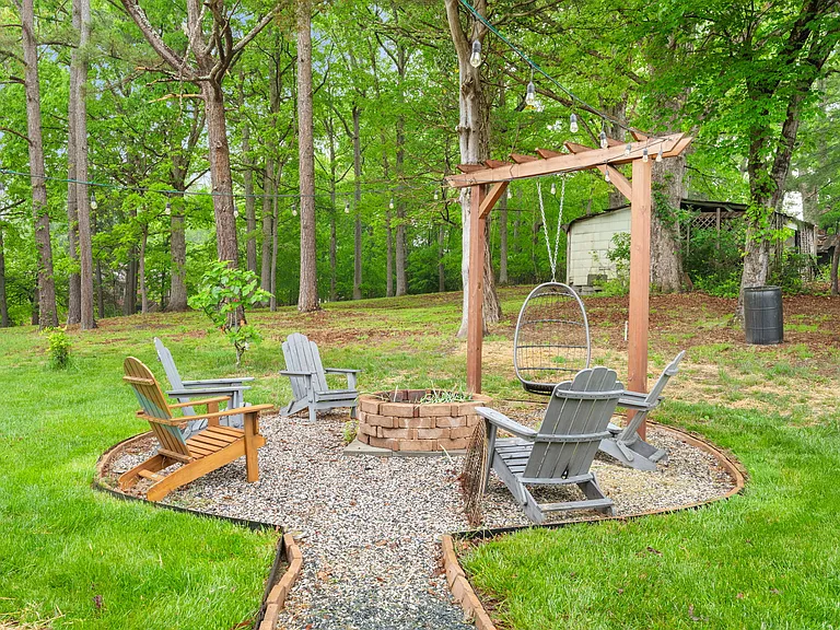 Huntington Woods Dr — Photo 31