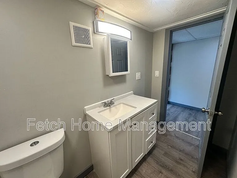 10699 Jonestown Rd #17 — Photo 27